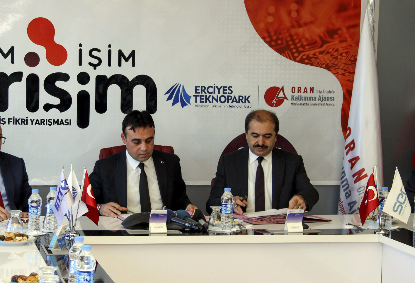Erciyes Teknopark ile ORAN Arasında “Benim İşim Girişim” Adlı İş Fikri Yarışması Protokolü İmzalandı
