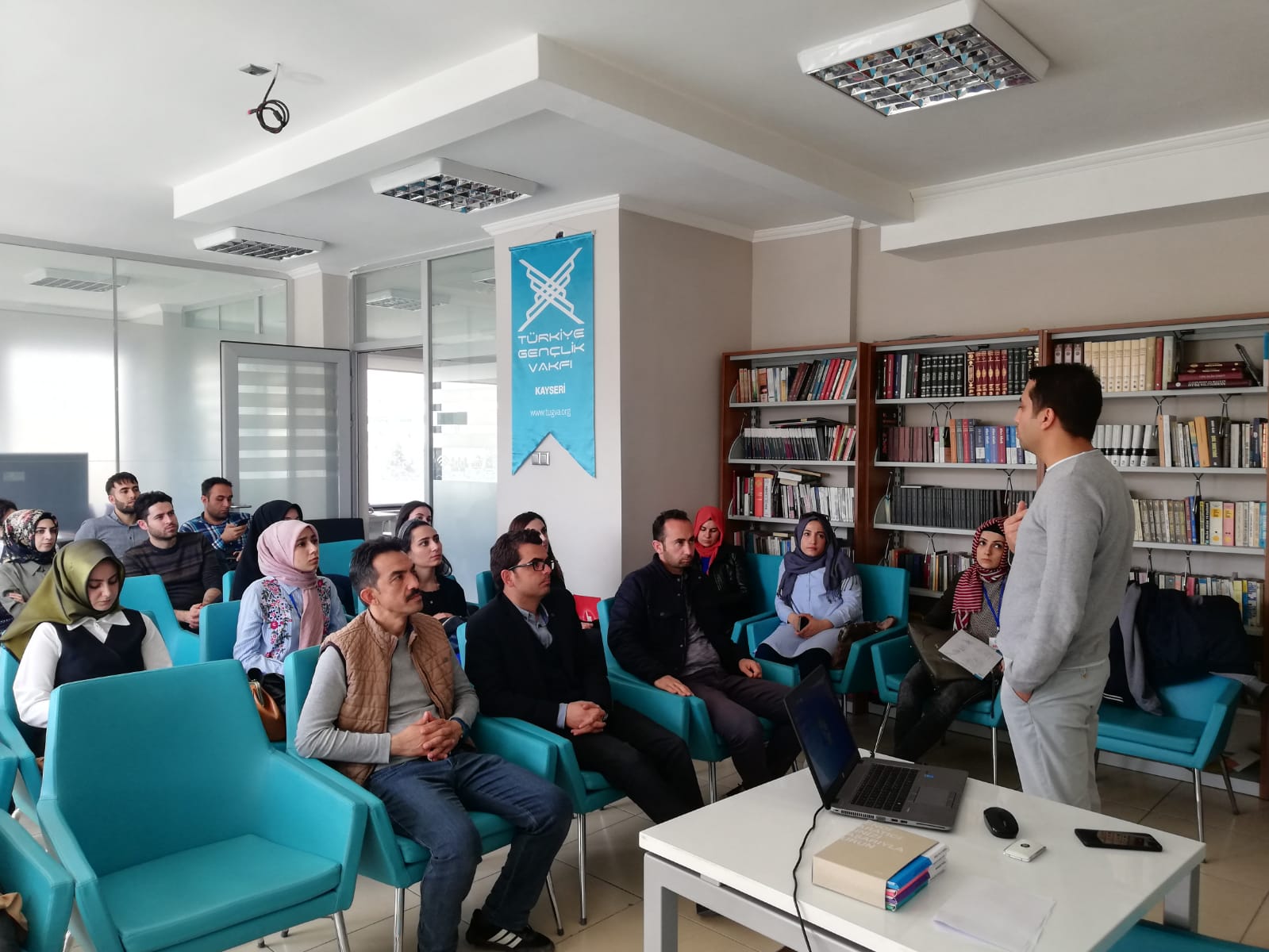 Ajansımız  Türkiye Gençlik Vakfı Eğitim Programında Yer Aldı