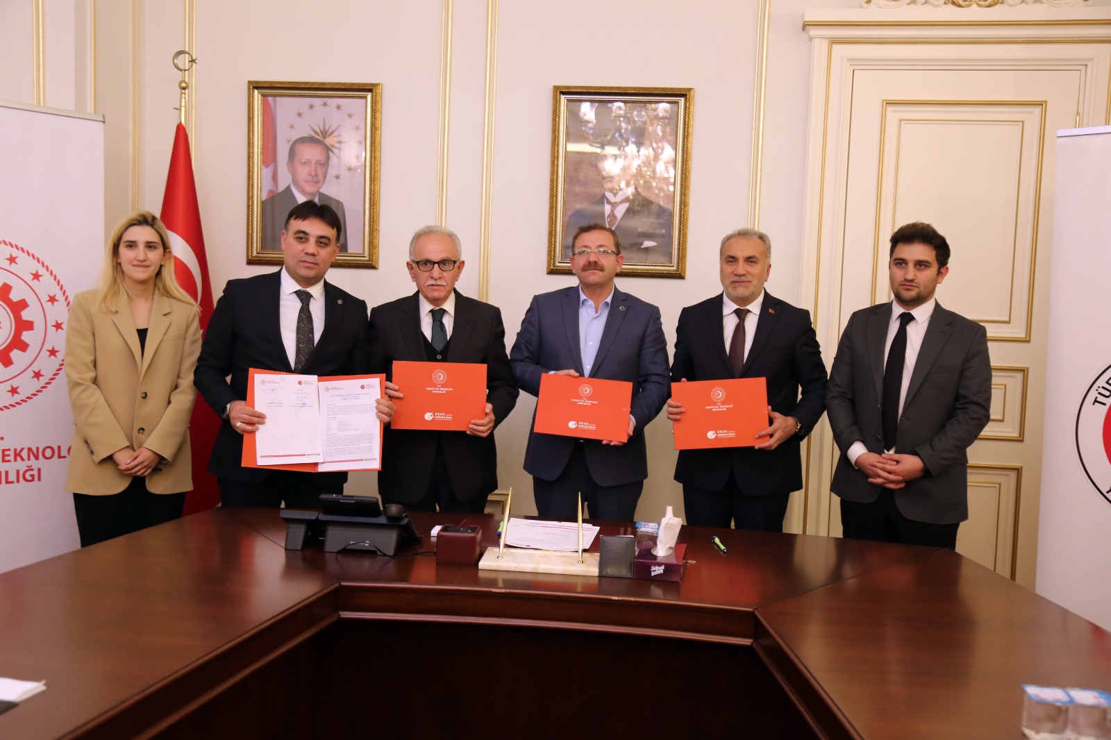 “Genç Fikirler Fabrikası” Açılıyor